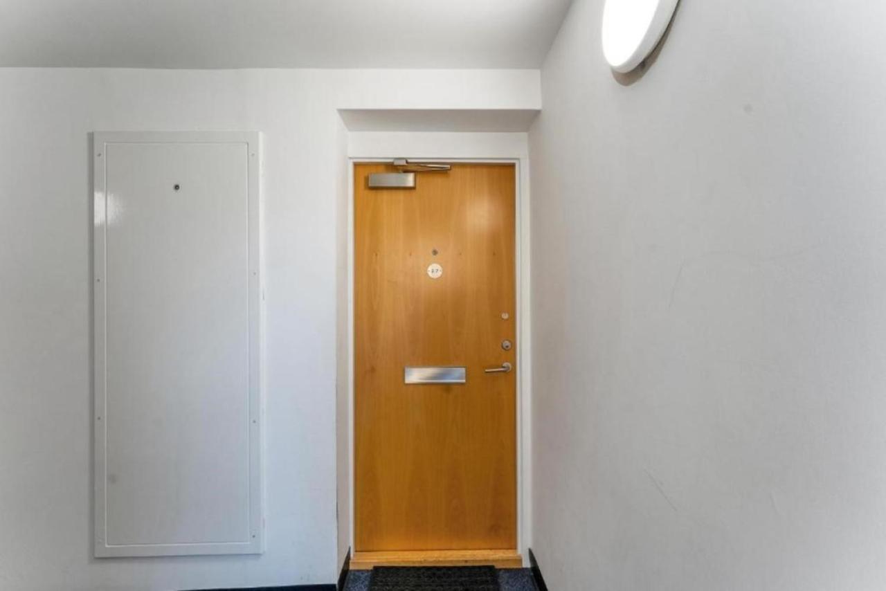 Edinburgh City Centre - Powderhall Modern Spacious 2 Bedroom Apartment With Free Parking Luaran gambar